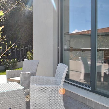 Baia Blu - Luxury Apartments With Pool Cremia Exterior photo