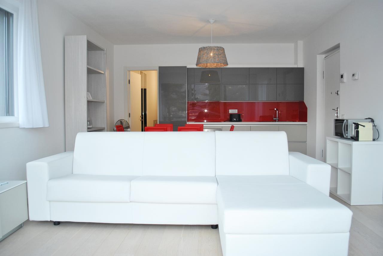 Baia Blu - Luxury Apartments With Pool Cremia Exterior photo