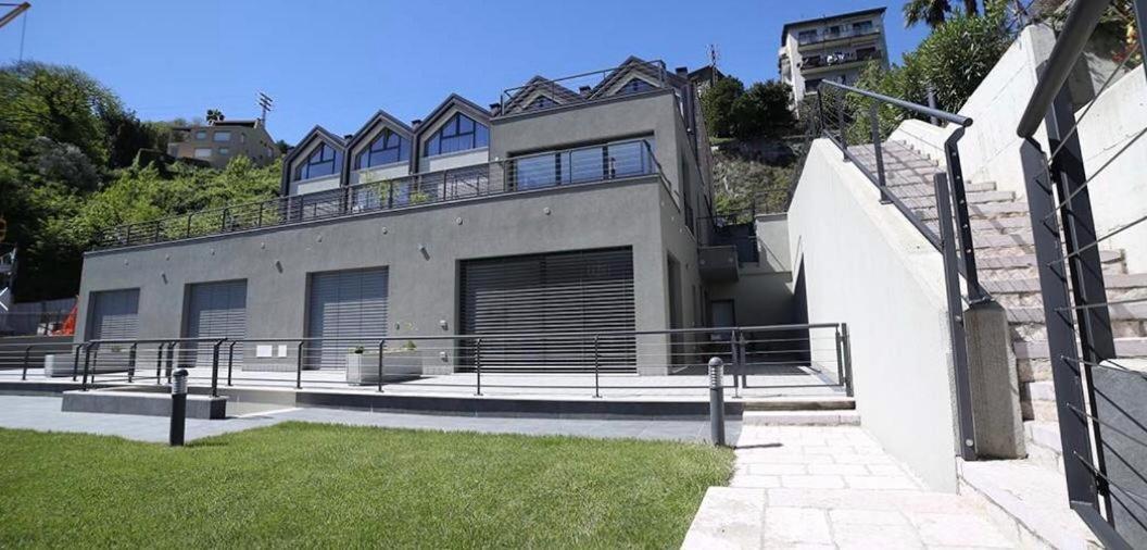 Baia Blu - Luxury Apartments With Pool Cremia Exterior photo